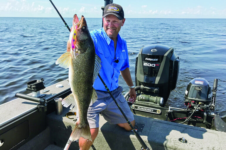//content.osgnetworks.tv/infisherman/content/photos/John-Thelen-Walleye-Trolling-Rod.jpg