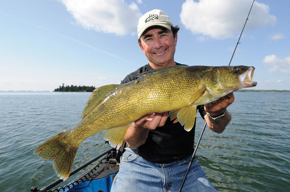 Understanding Spring Walleye Migrations